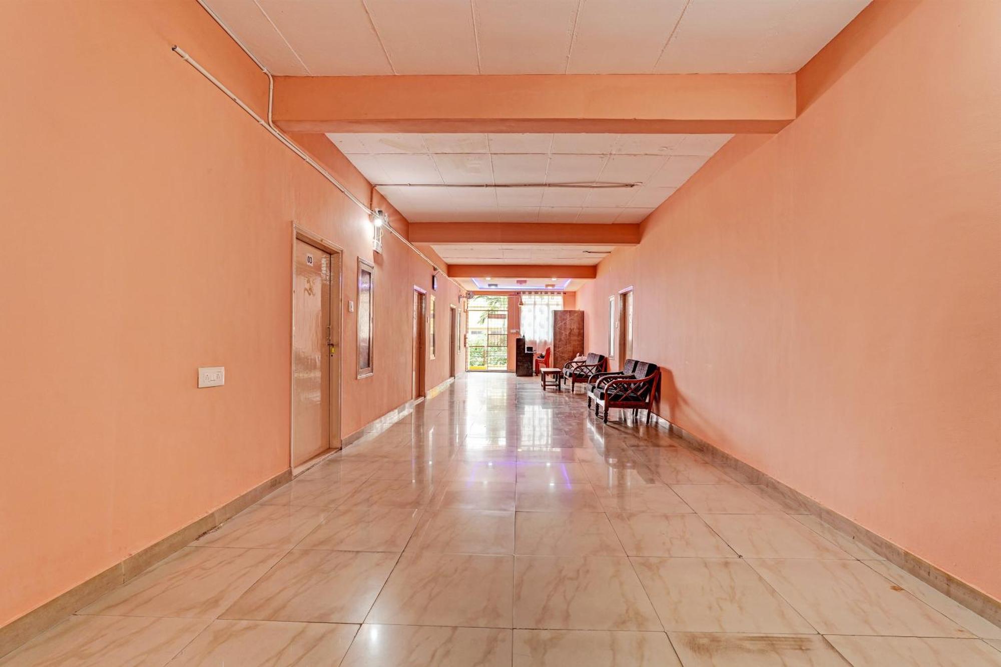 Super Collection O Druvi Corporate Hotel Kammasandra Exterior photo